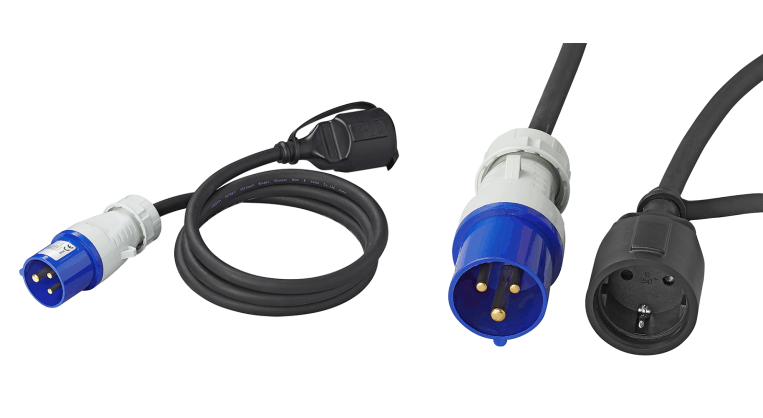 Adapterkael von CEE Stecker zu Schuko Steckdose